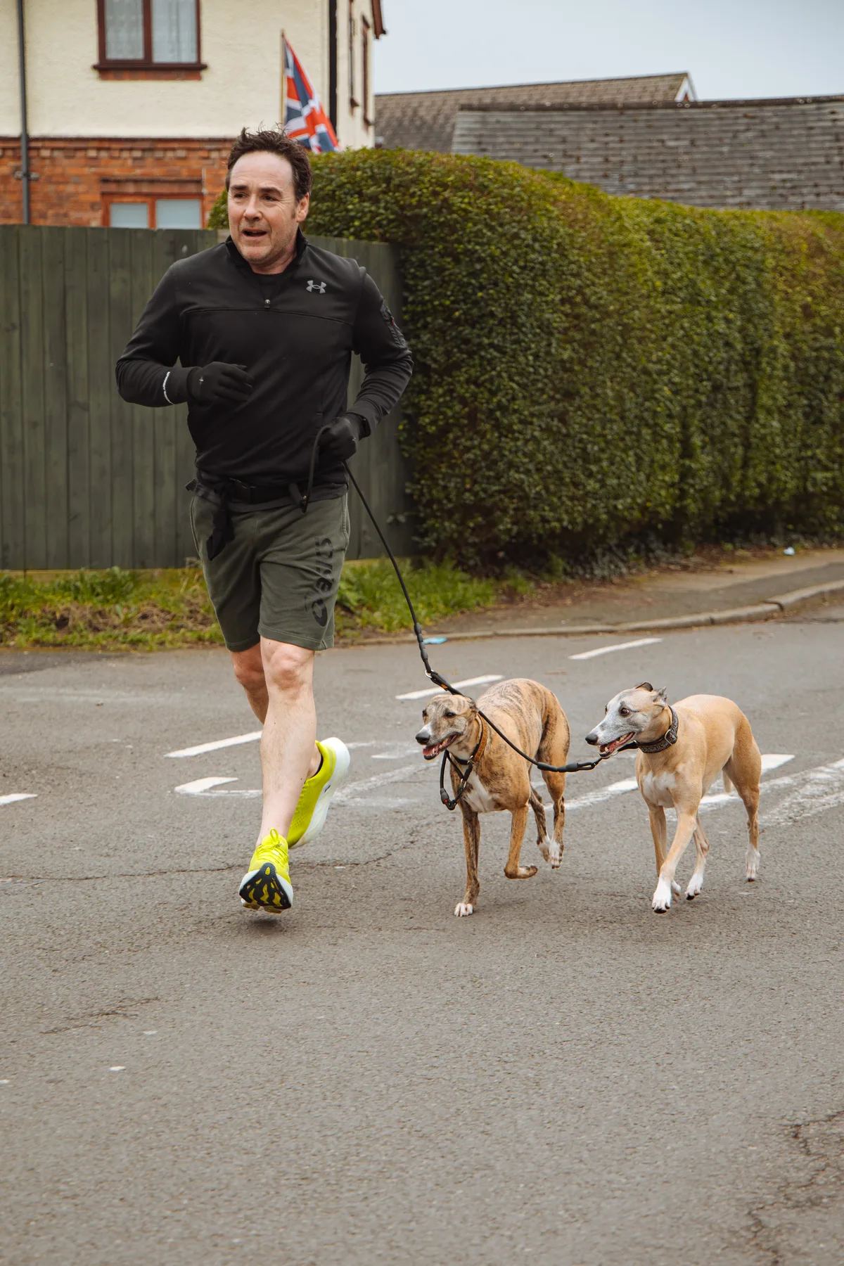 Dog-friendly run at the Vitális Run Club, Newport